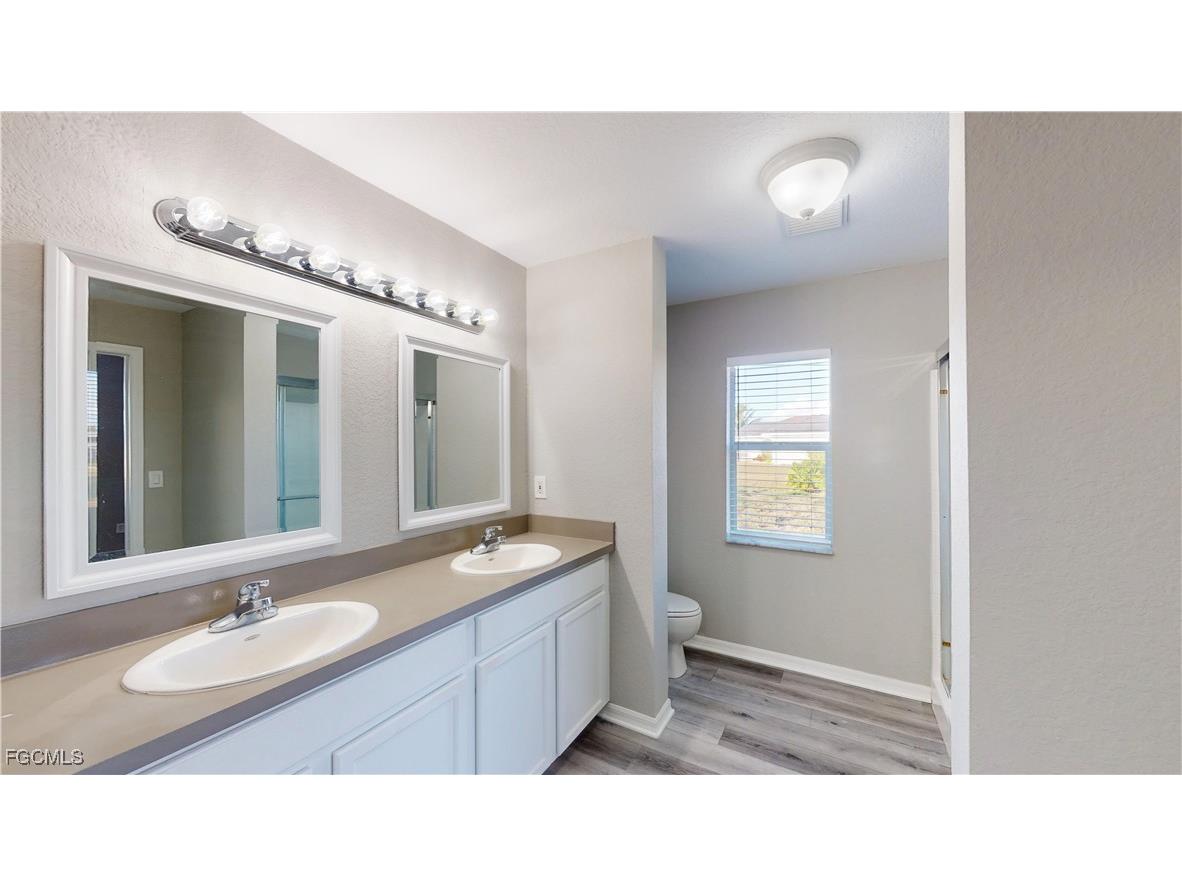 2001 NE 17th Avenue Cape Coral FL 33909 2025023529 image13