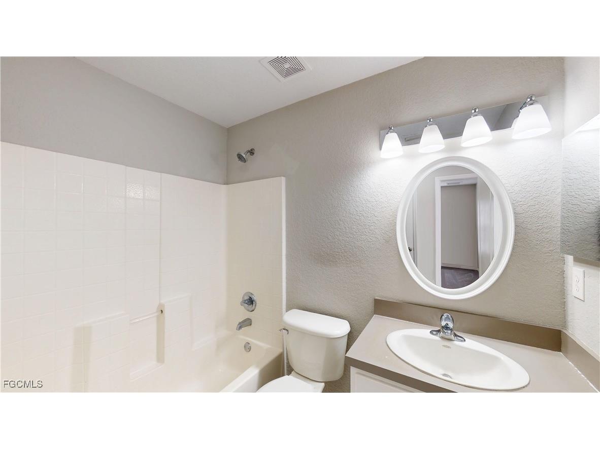 2001 NE 17th Avenue Cape Coral FL 33909 2025023529 image17