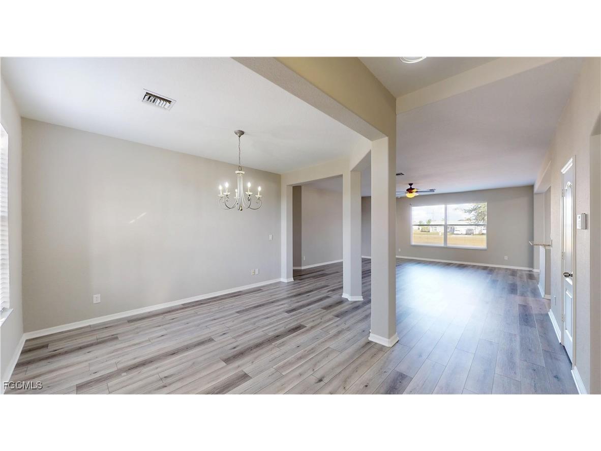 2001 NE 17th Avenue Cape Coral FL 33909 2025023529 image9