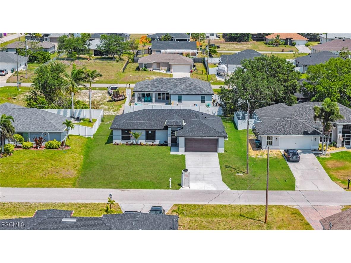 2001 NW 20th Street Cape Coral FL 33993 2025005965 image1
