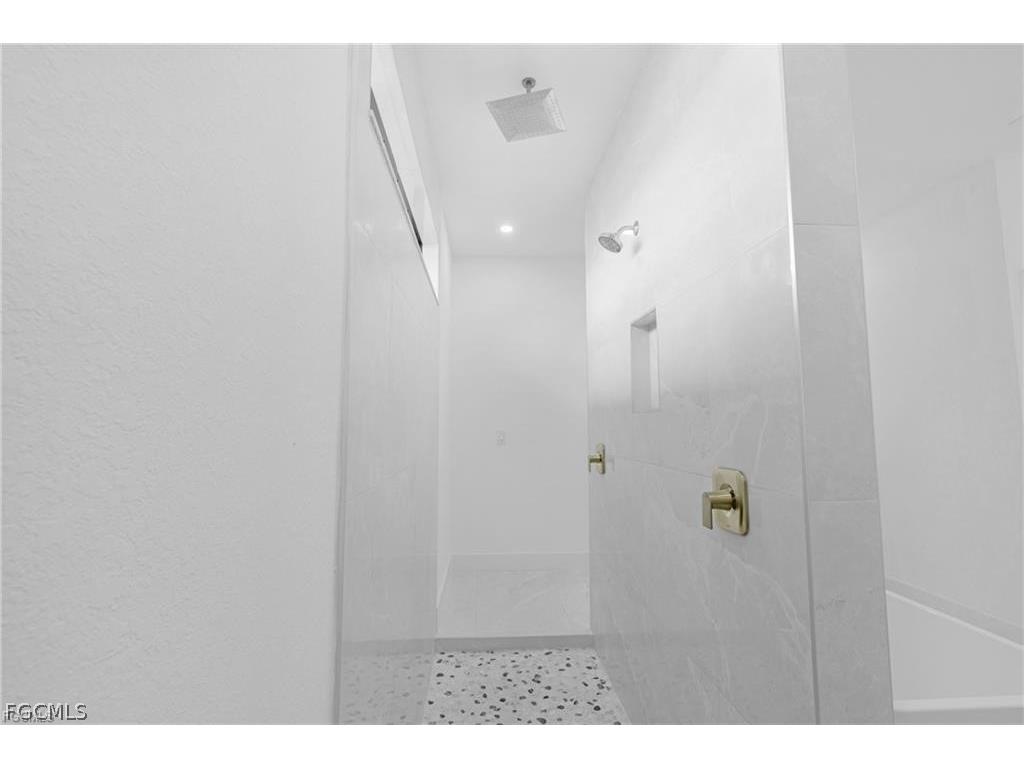 2001 NW 25th Avenue Cape Coral FL 33993 2026011865 image28