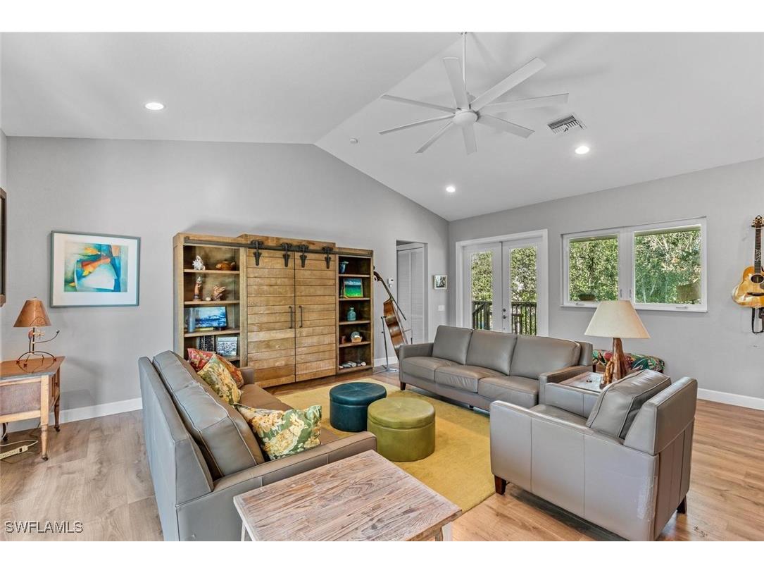 2001 Sheffield Avenue Marco Island FL 34145 226001827 image5