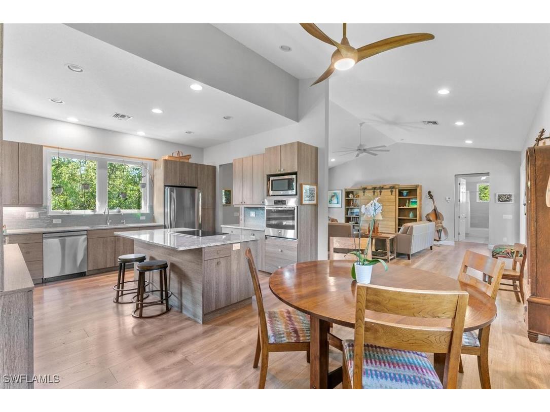 2001 Sheffield Avenue Marco Island FL 34145 226001827 image8