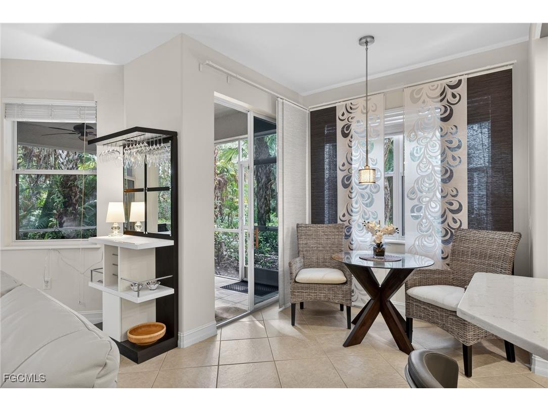 2001 Tarpon Bay Drive N #102 Naples FL 34119 2025023161 image33