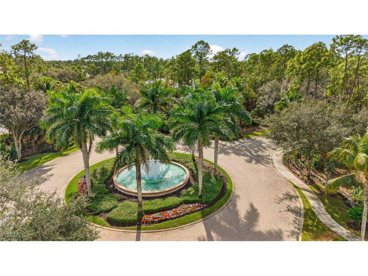 2001 Tarpon Bay Drive N #102 Naples FL 34119 2025023161 image39