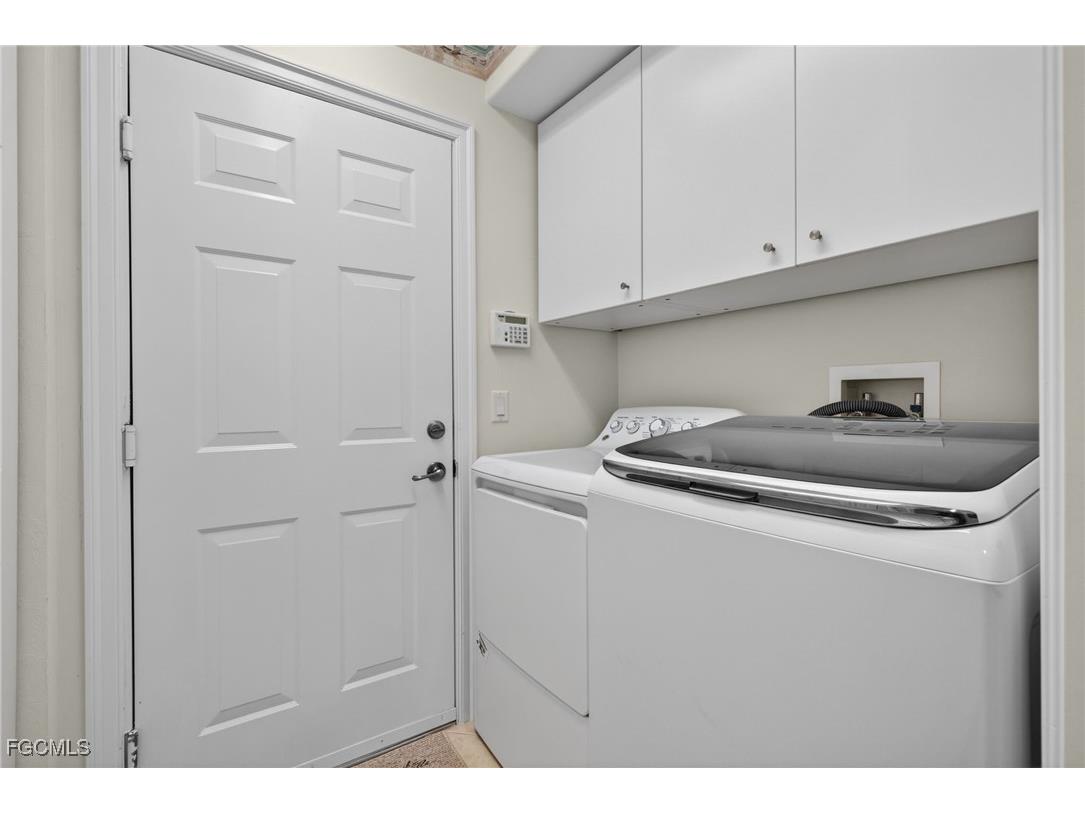 2001 Tarpon Bay Drive N #102 Naples FL 34119 2025023161 image41