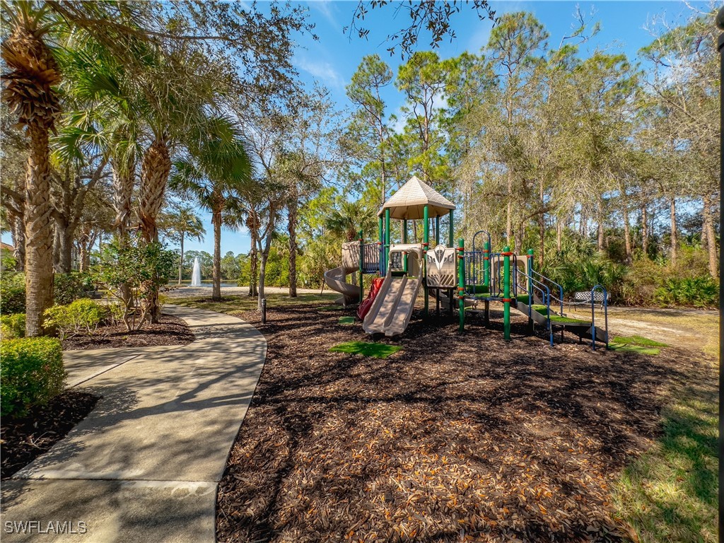 2001 Tarpon Bay Drive N #202 Naples FL 34119 225068601 image29