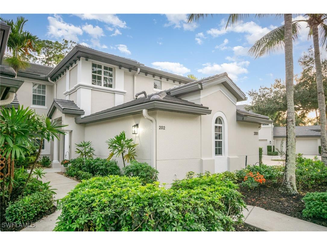 2001 Tarpon Bay Drive N #202 Naples FL 34119 225068601 image4