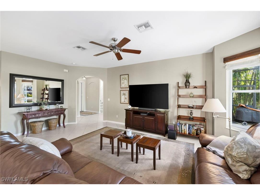 20010 Eagle Glen Way Estero FL 33928 224073014 image11