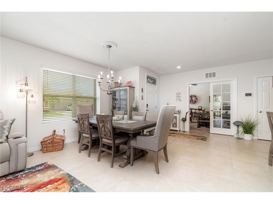 20010 Fiddlewood Avenue North Fort Myers FL 33917 2025004262 image1