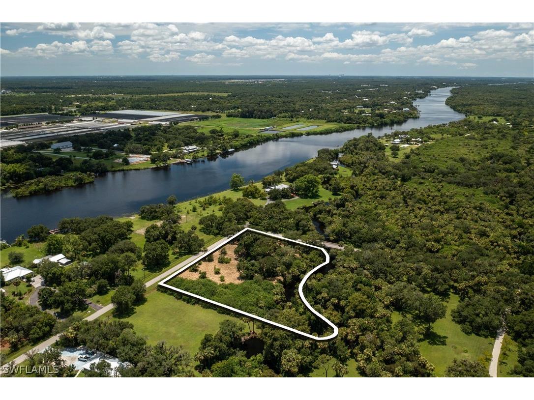 20011 Cypress Creek Drive Alva FL 33920 222058753 image1