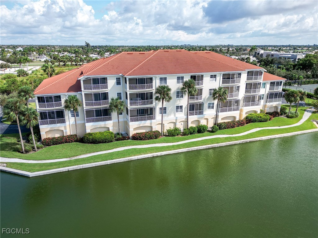 20011 Sanibel View Circle #302 Fort Myers FL 33908 2025014855 image1