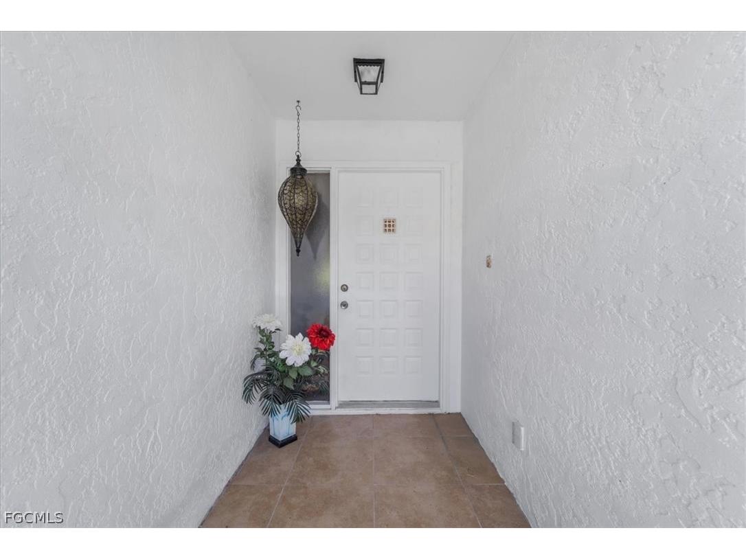 20013 Petrucka Circle N Lehigh Acres FL 33936 2026011529 image5