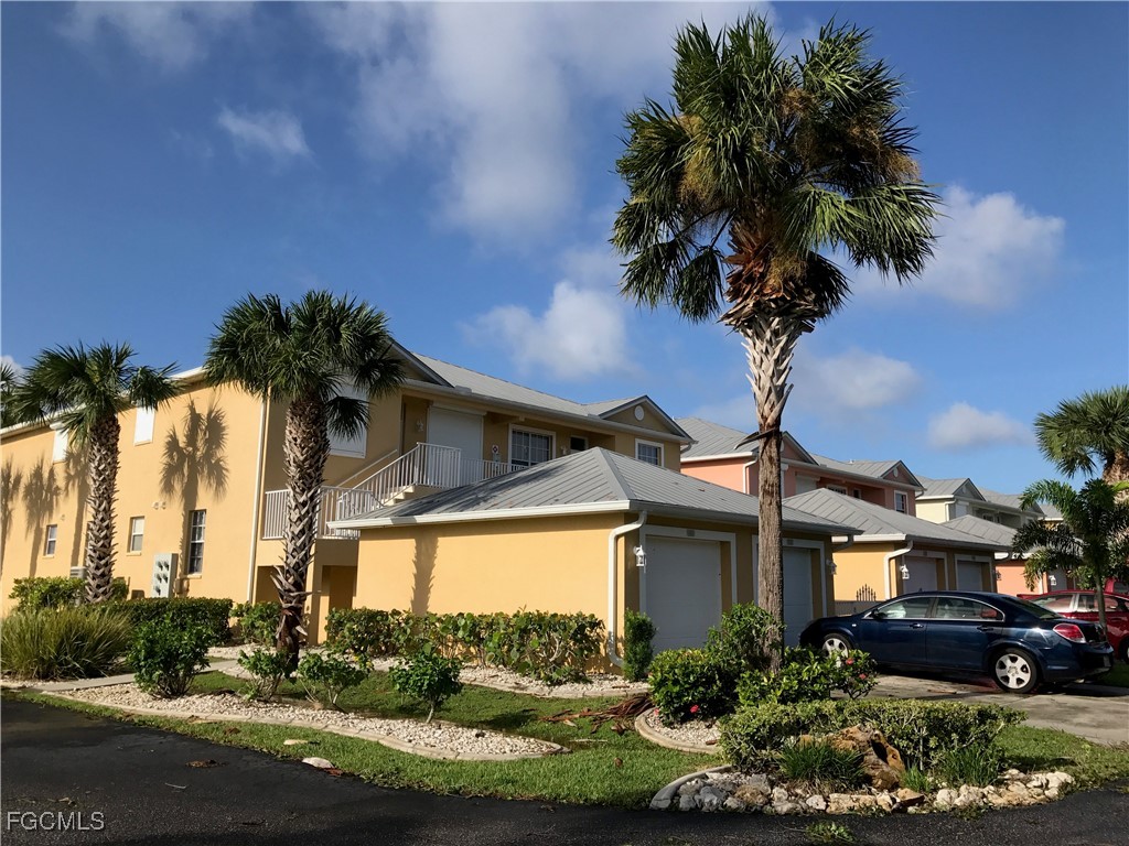 2002 Bal Harbor Boulevard #912 Punta Gorda FL 33950 2025021893 image2