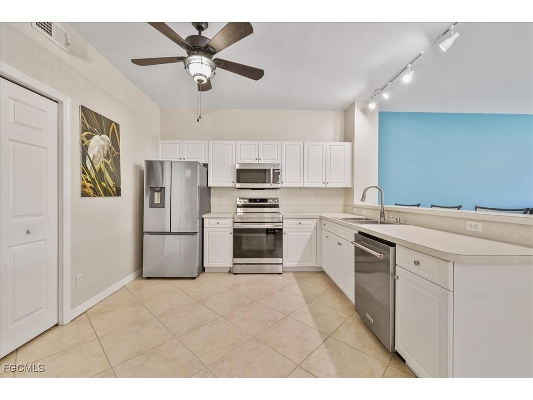 2002 Bal Harbor Boulevard #912 Punta Gorda FL 33950 2025021893 image9