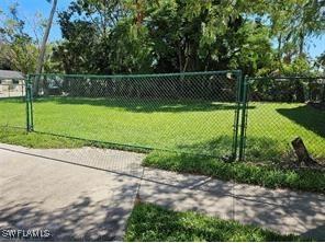 2002 Bayside Parkway Fort Myers FL 33901 224100430 image4