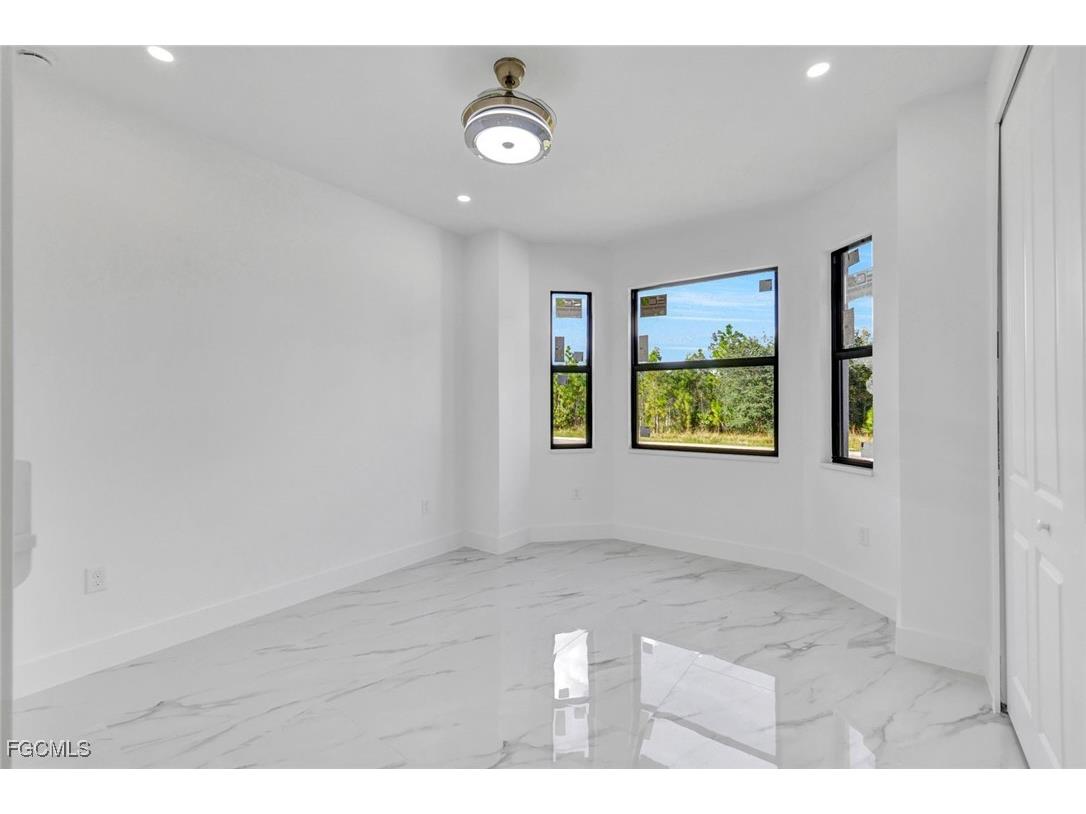 2002 E 10th Street Lehigh Acres FL 33936 2025022540 image19