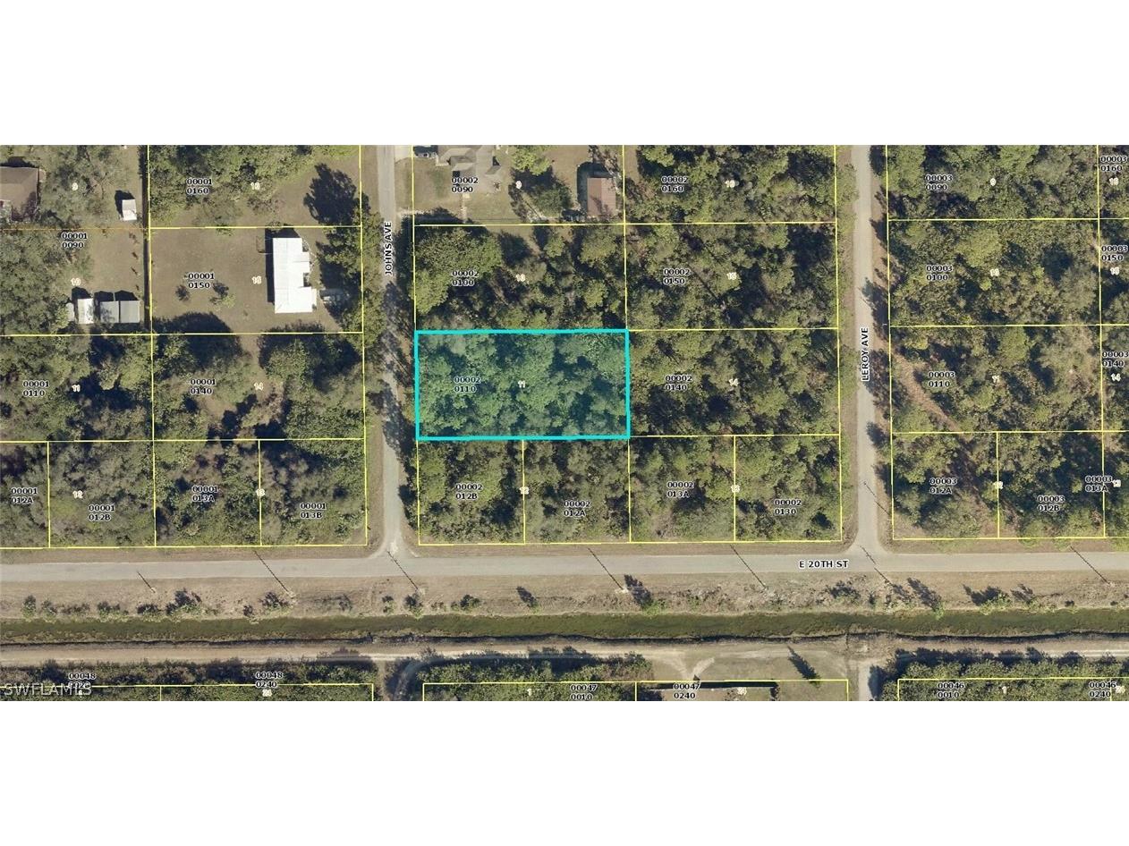 2002 Johns Avenue Alva FL 33920 222077749 image1