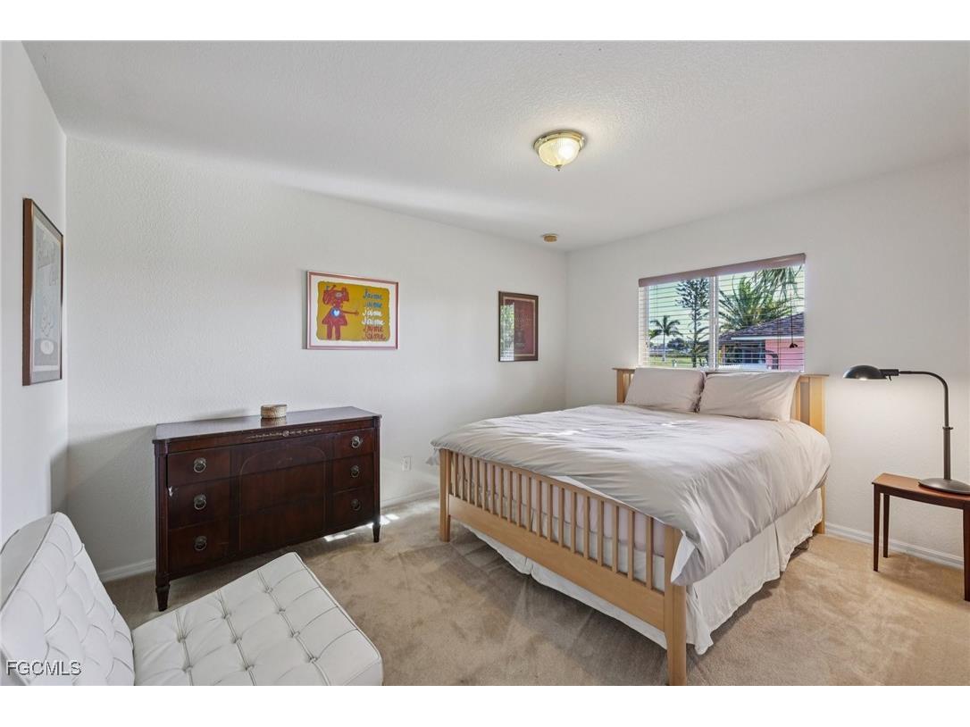 2002 NE 15th Terrace Cape Coral FL 33909 2025013550 image21