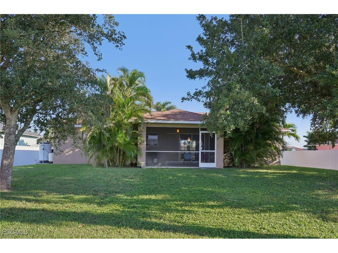 2002 NE 15th Terrace Cape Coral FL 33909 2025013550 image24