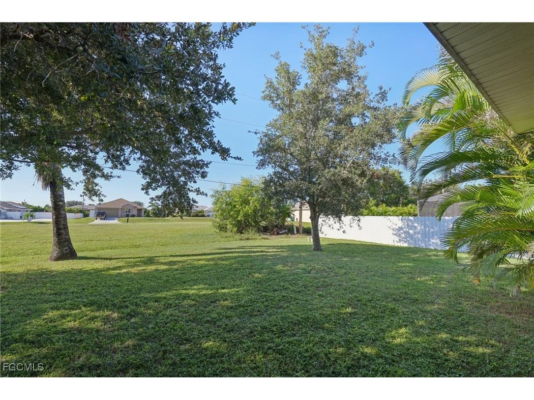 2002 NE 15th Terrace Cape Coral FL 33909 2025013550 image26