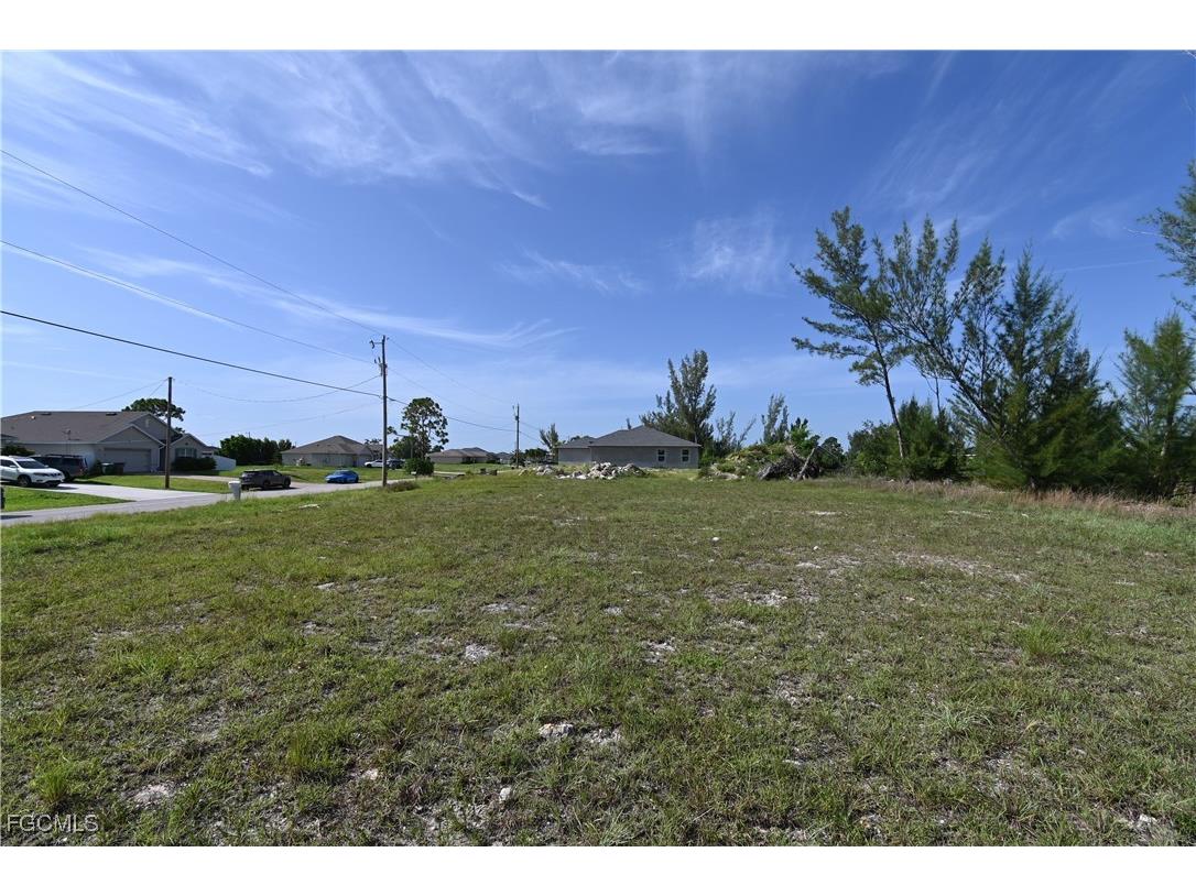 2002 NW 21st Avenue Cape Coral FL 33993 2025004246 image4