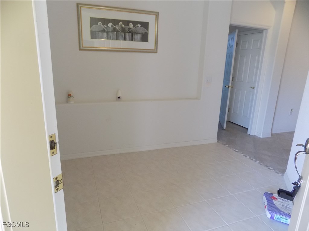 20021 Sanibel View Circle #101 Fort Myers FL 33908 2025017383 image2