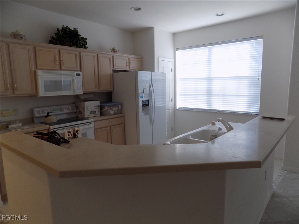 20021 Sanibel View Circle #101 Fort Myers FL 33908 2025017383 image7