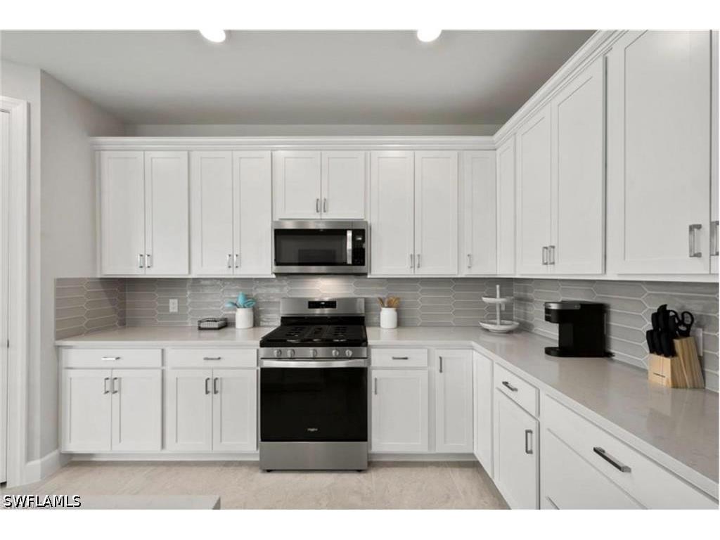 20024 Hartford Boulevard Estero FL 33928 226016950 image6