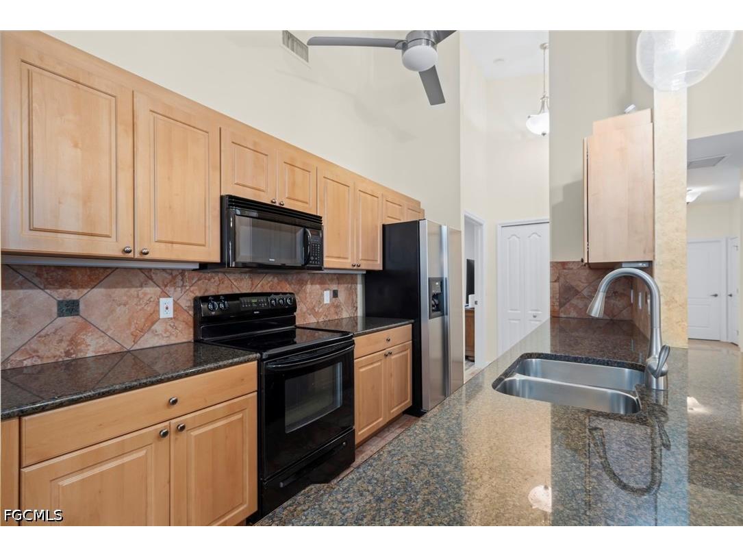 20024 Lake Vista Circle Lehigh Acres FL 33936 2026025653 image27