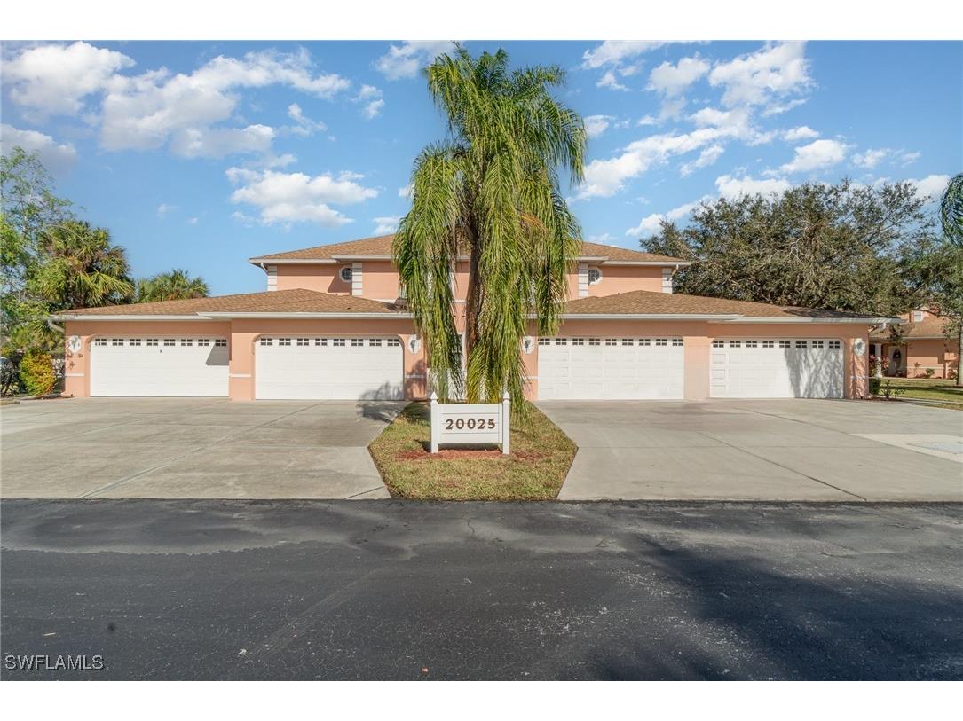 20025 Lake Vista Circle #6D / UNIT 3 Lehigh Acres FL 33936 224100389 image1