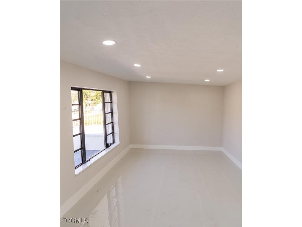 20025 NW 32nd Court Miami Gardens FL 33056 2026000937 image6