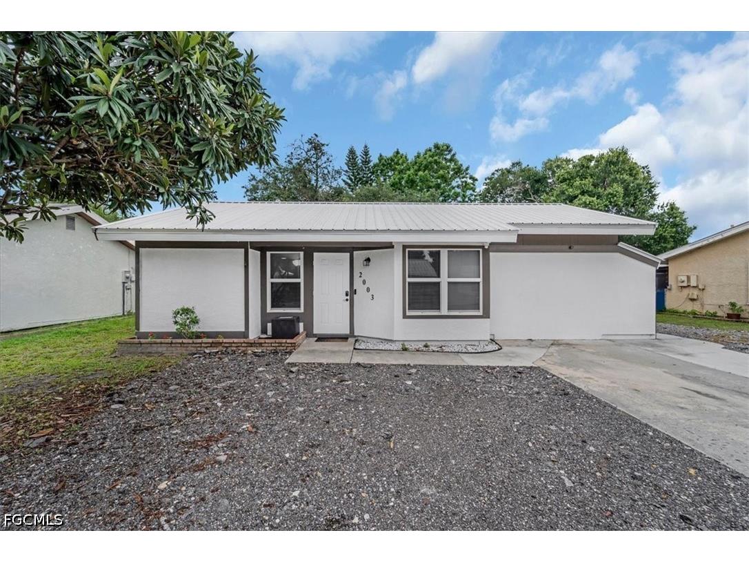 2003 Clipper Terrace Labelle FL 33935 2026024164 image2