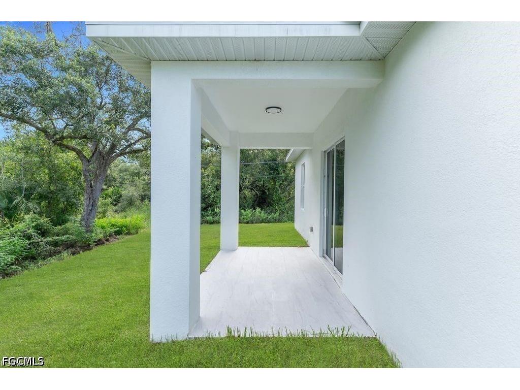2003 E 14th Street Lehigh Acres FL 33972 2026017157 image5