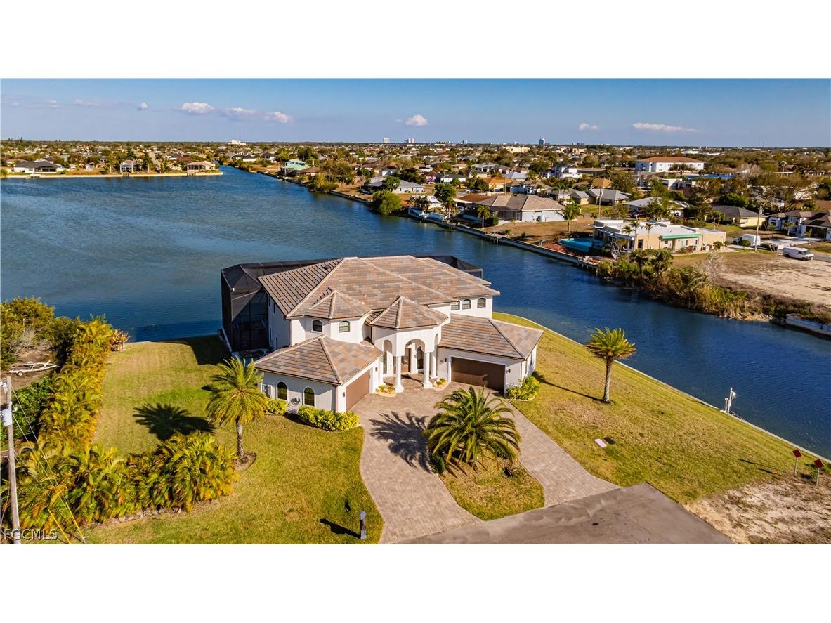 2003 NE 10th Place Cape Coral FL 33909 2026008484 image48