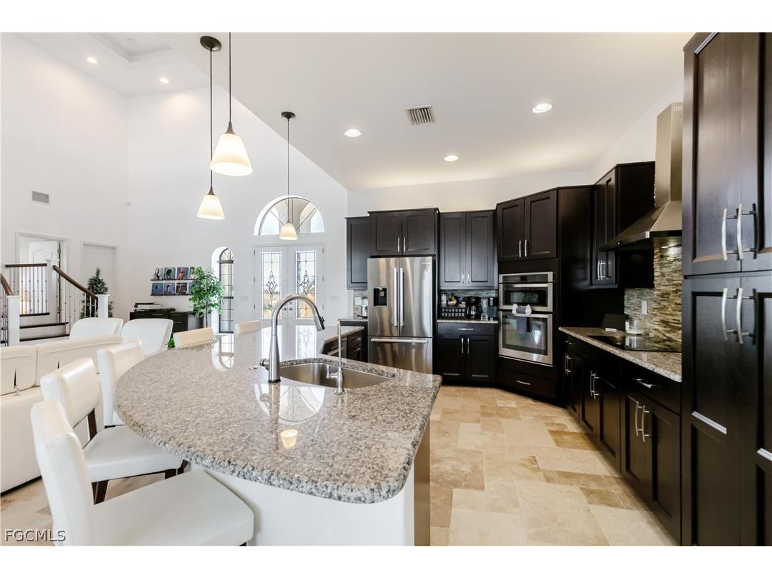 2003 NE 10th Place Cape Coral FL 33909 2026008484 image9