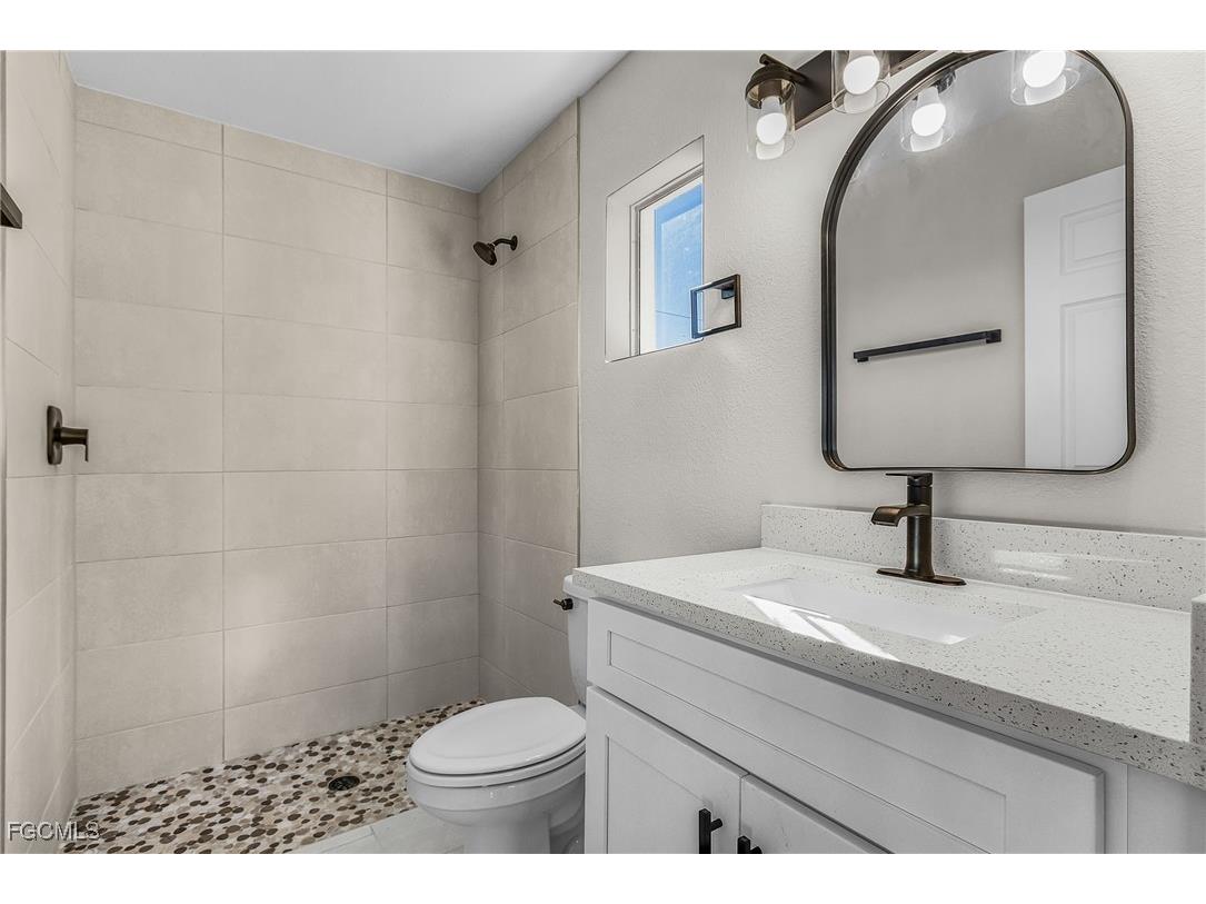 2003 NE 27th Street Cape Coral FL 33909 2026003897 image17