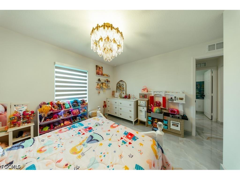 2003 NE 6th Avenue Cape Coral FL 33909 2026028197 image34