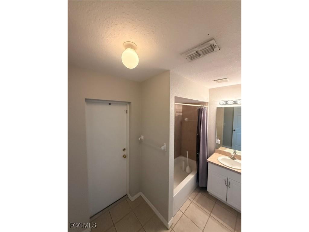 2003 NW 7th Terrace Cape Coral FL 33993 2025020248 image20