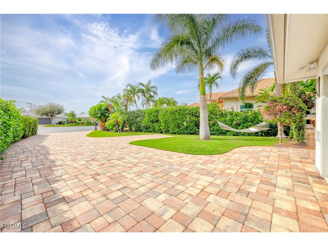 2003 Timberline Drive Naples FL 34109 2025019291 image15