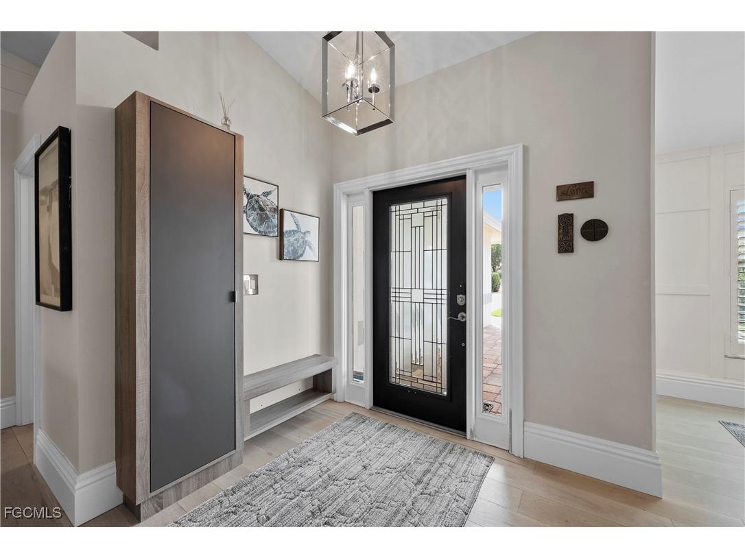 2003 Timberline Drive Naples FL 34109 2025019291 image16