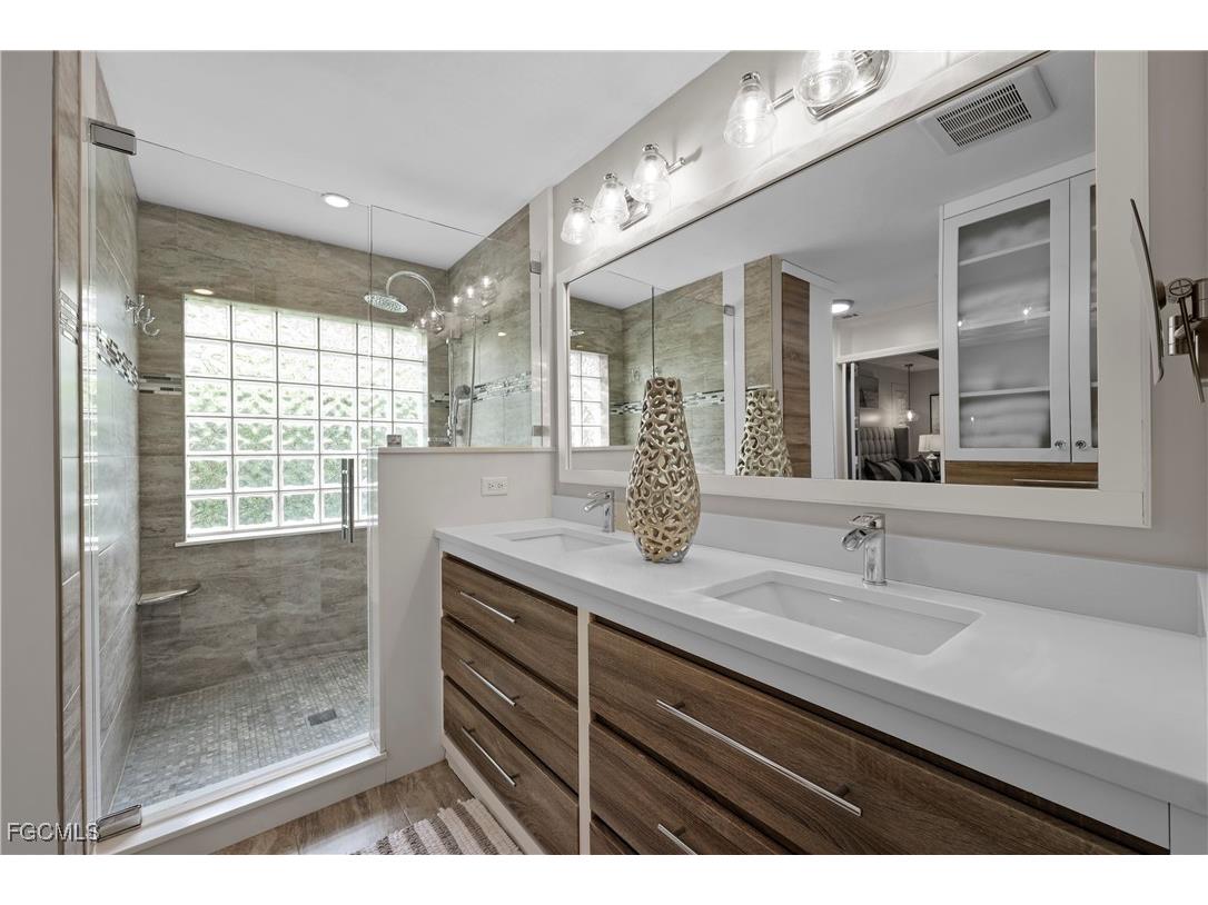 2003 Timberline Drive Naples FL 34109 2025019291 image30