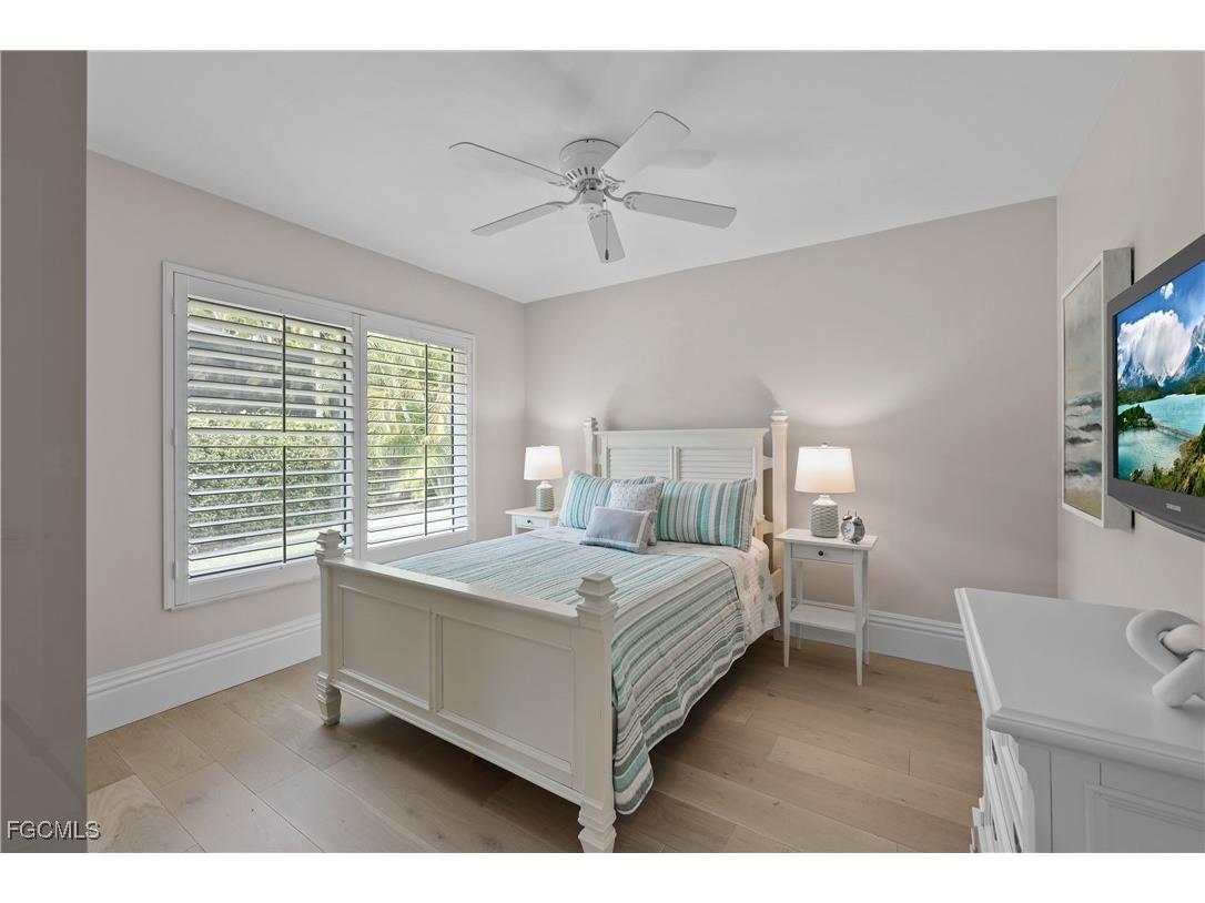 2003 Timberline Drive Naples FL 34109 2025019291 image33