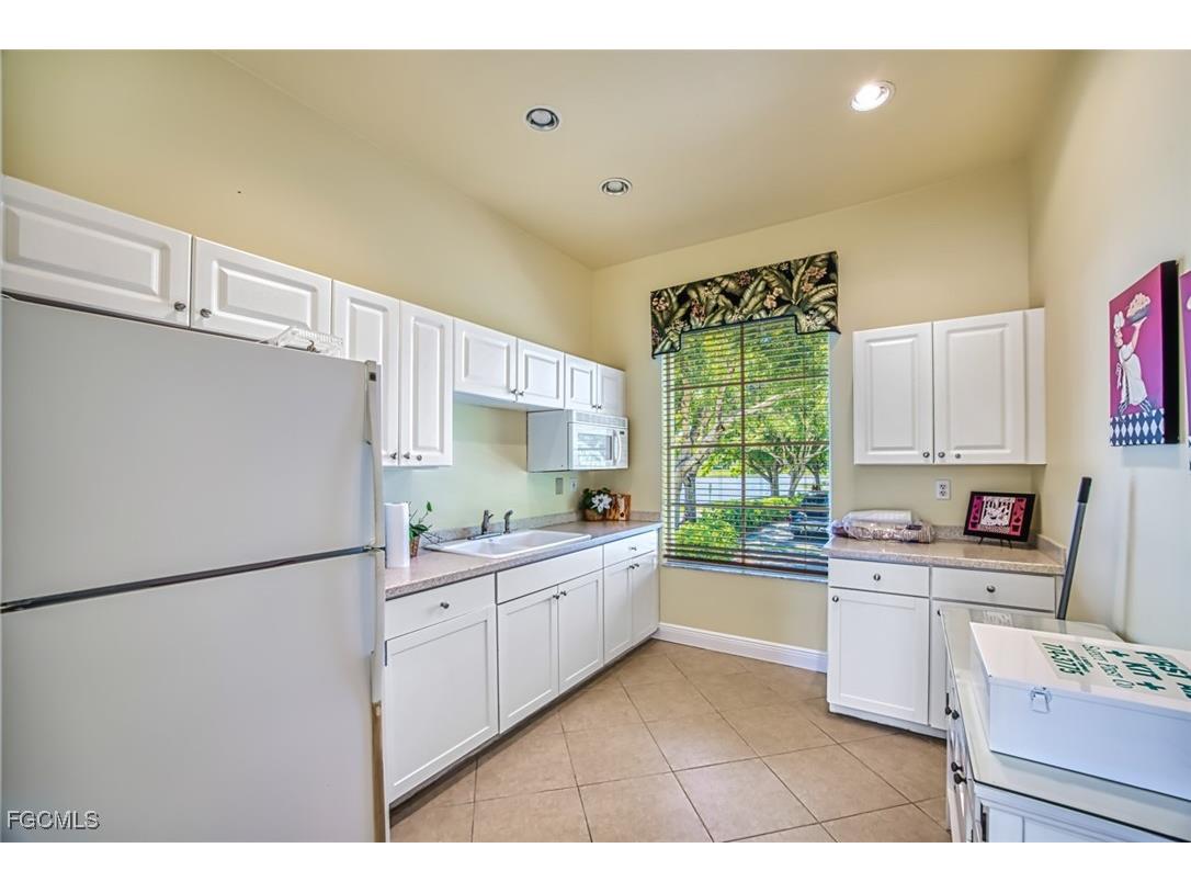 20031 Sanibel View Circle #102 Fort Myers FL 33908 2025012054 image37