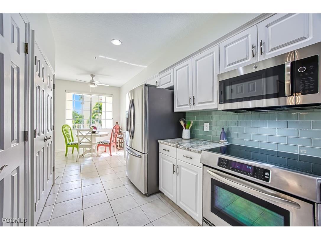 20031 Sanibel View Circle #102 Fort Myers FL 33908 2025012054 image8