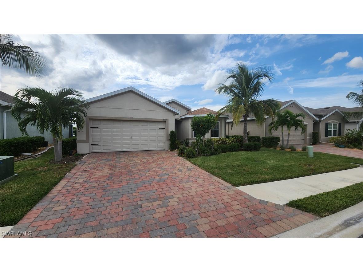 20031 Sweetbay Drive North Fort Myers FL 33917 223075561 image1