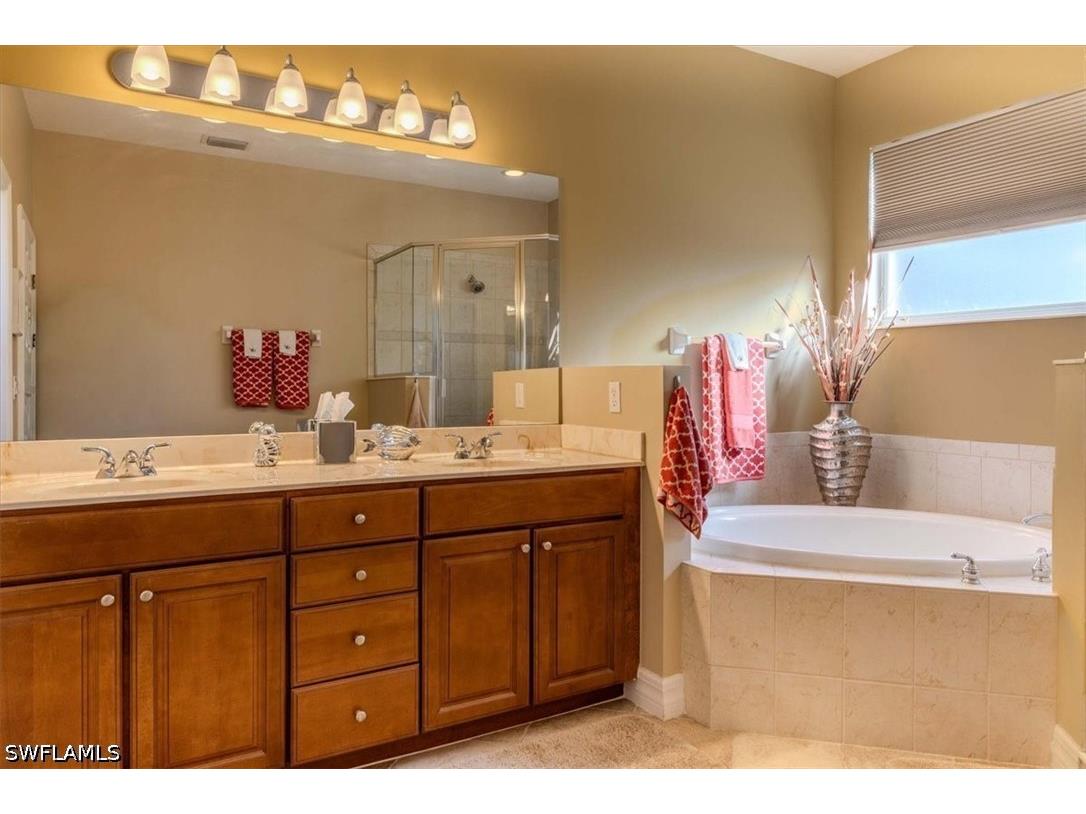 20032 Larino Loop Estero FL 33928 226013353 image35