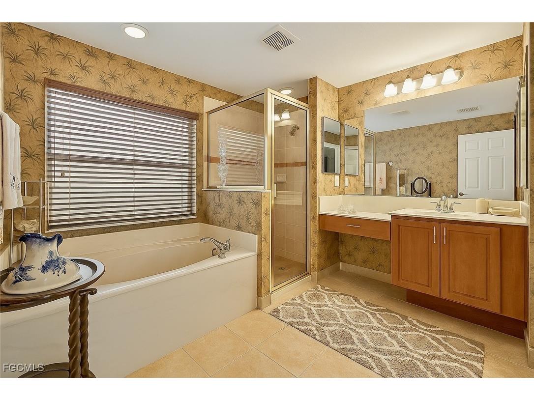 20037 Serene Meadow Lane Estero FL 33928 2025025762 image13