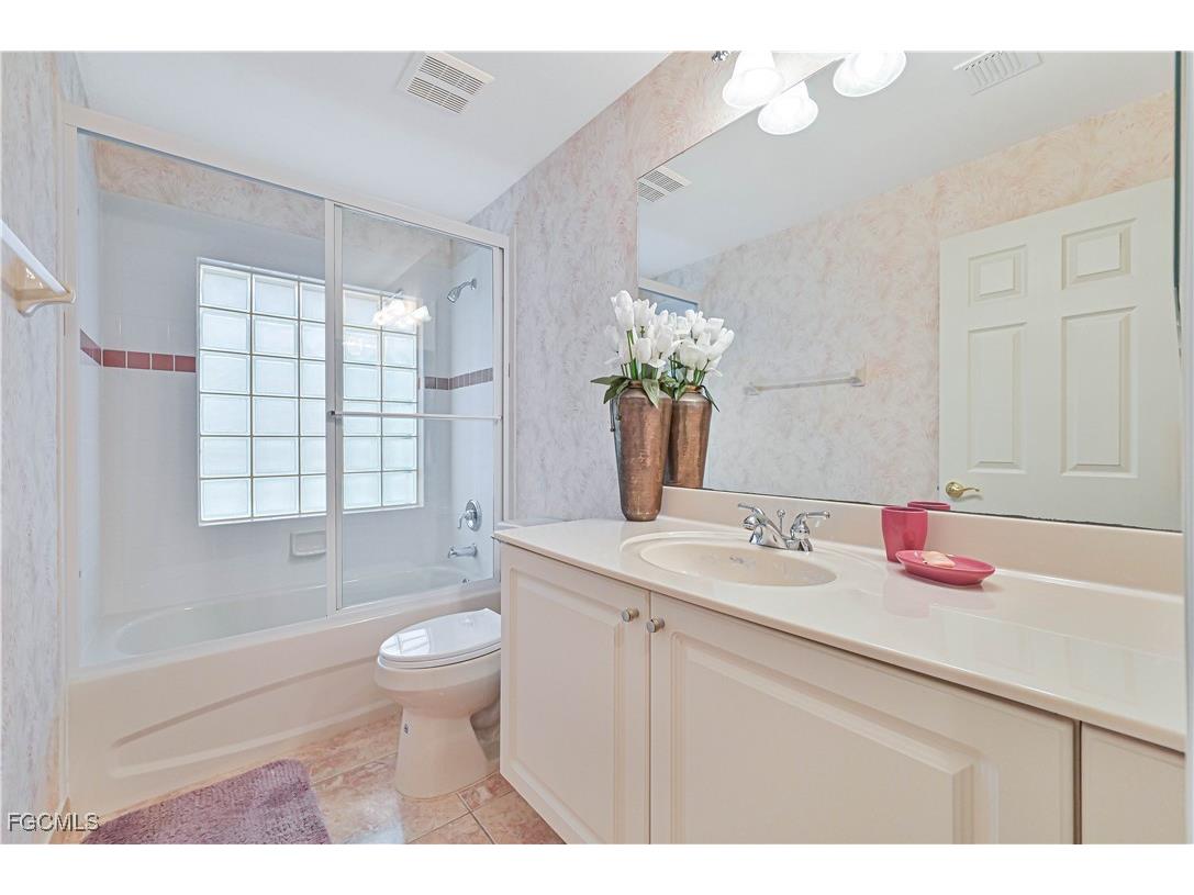 20037 Serene Meadow Lane Estero FL 33928 2025025762 image19