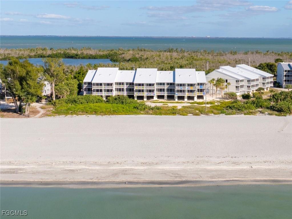 2004 Gulf Beach Villas Captiva FL 33924 2025026121 image1